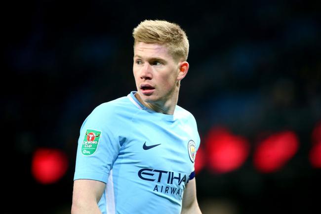 马卡：皇马没对阿隆索下最后通牒，对毕巴不是生死战