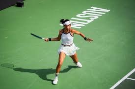 雷霆以132比111大胜独行侠，亚历山大高效砍下33分，延续14连胜。